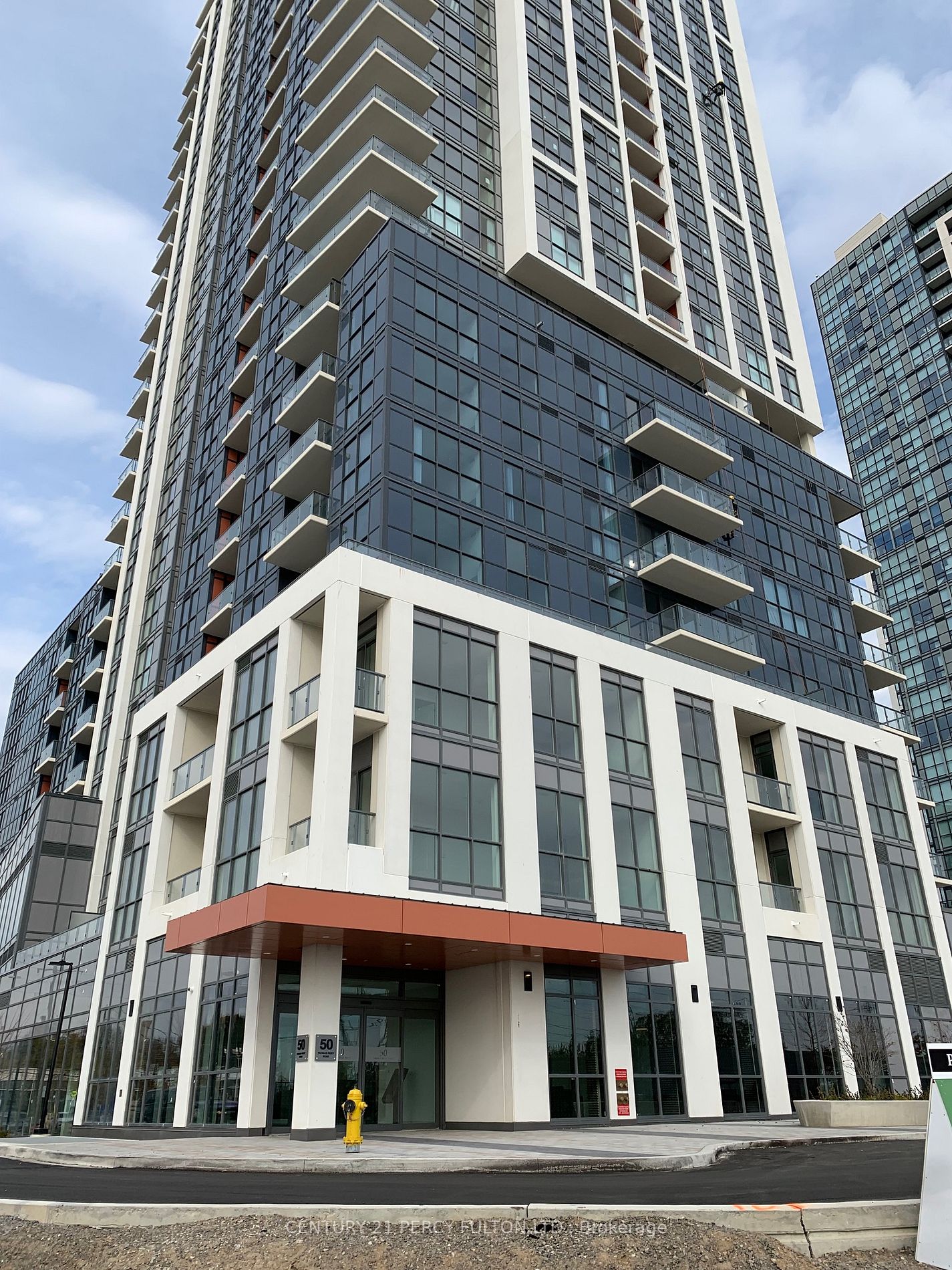 50 Thomas Riley Dr, #415
