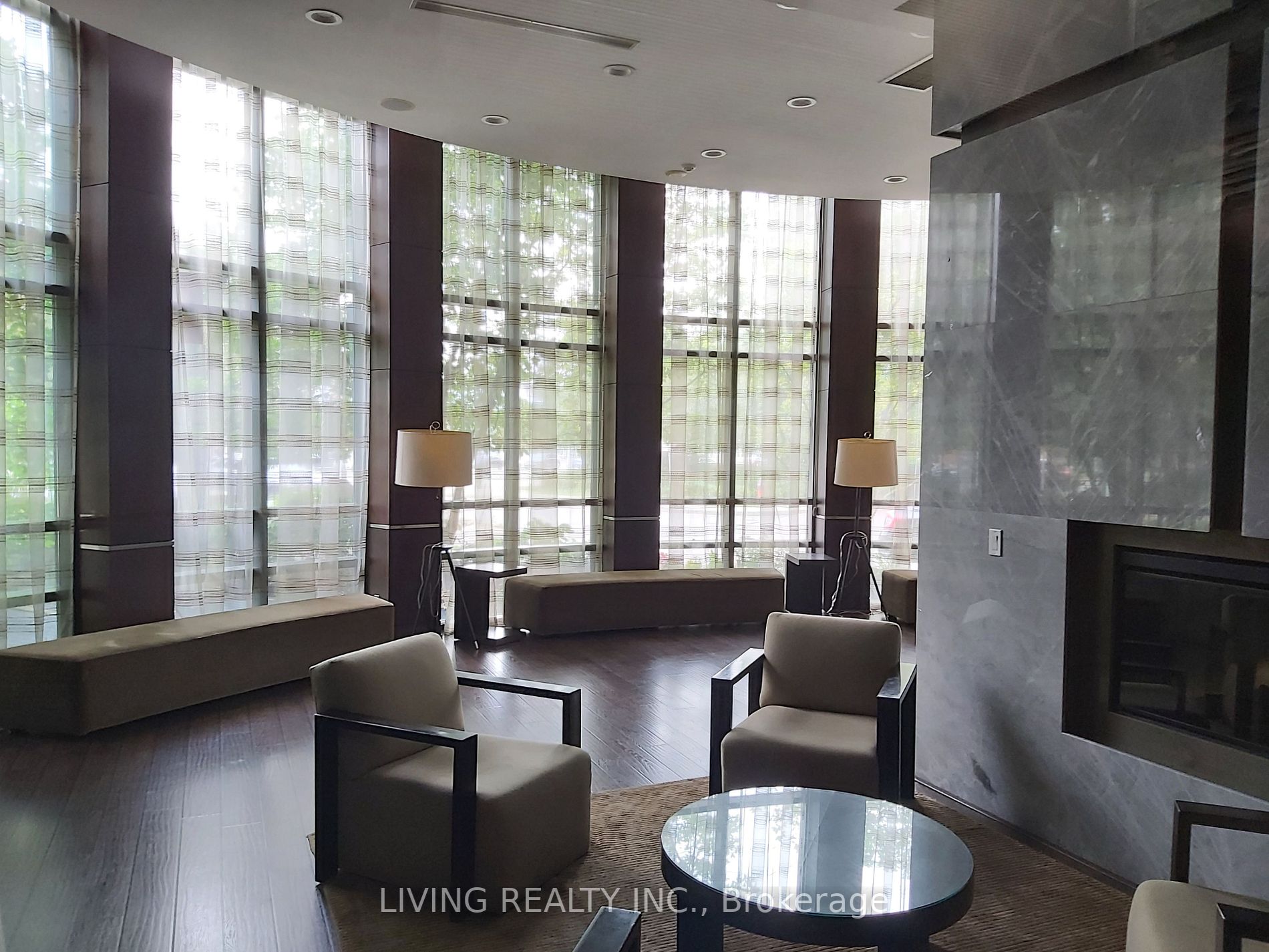 330 Burnhamthorpe Rd W, #2109