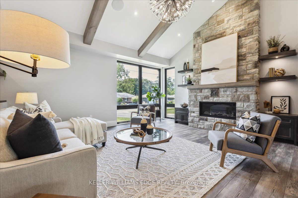 889 Partridge Dr