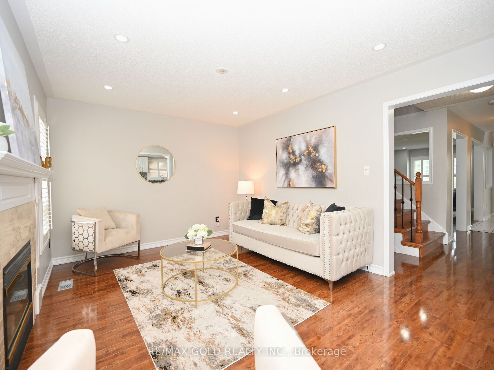 13 Galveston Cres