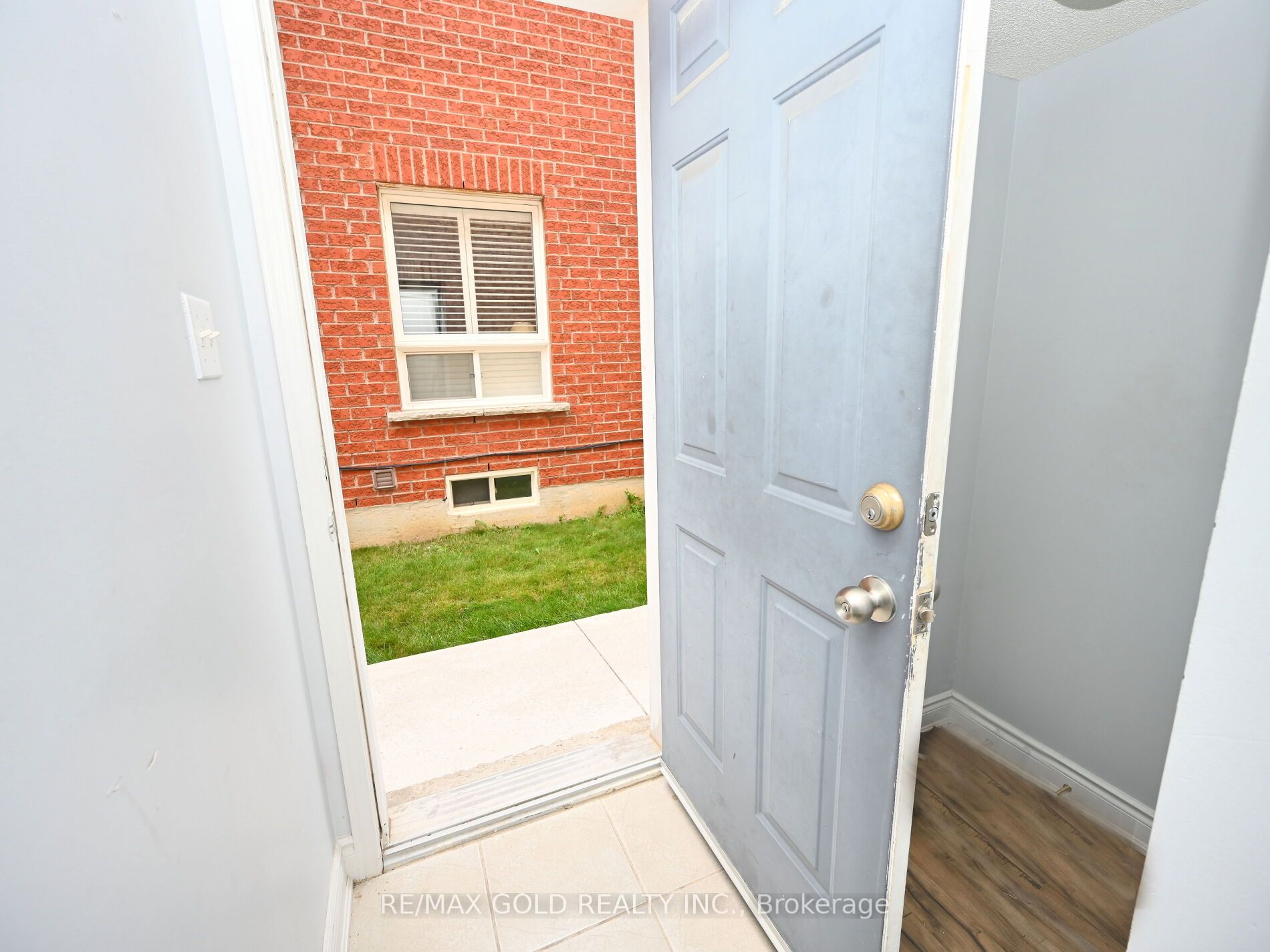 13 Galveston Cres