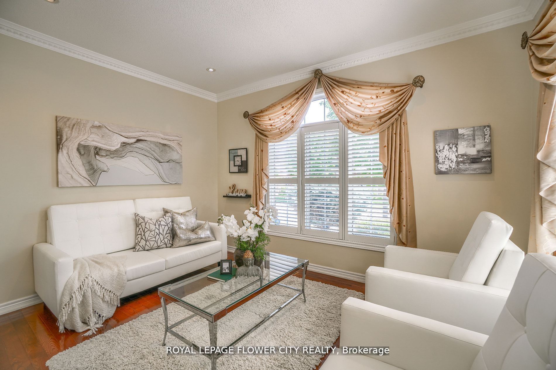 29 Long Meadow Rd