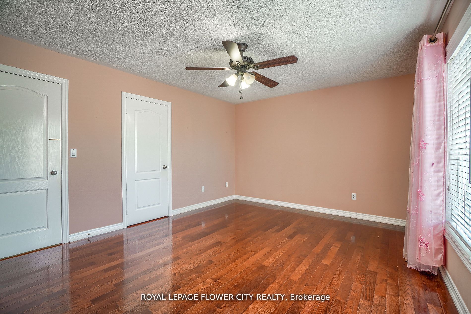 29 Long Meadow Rd