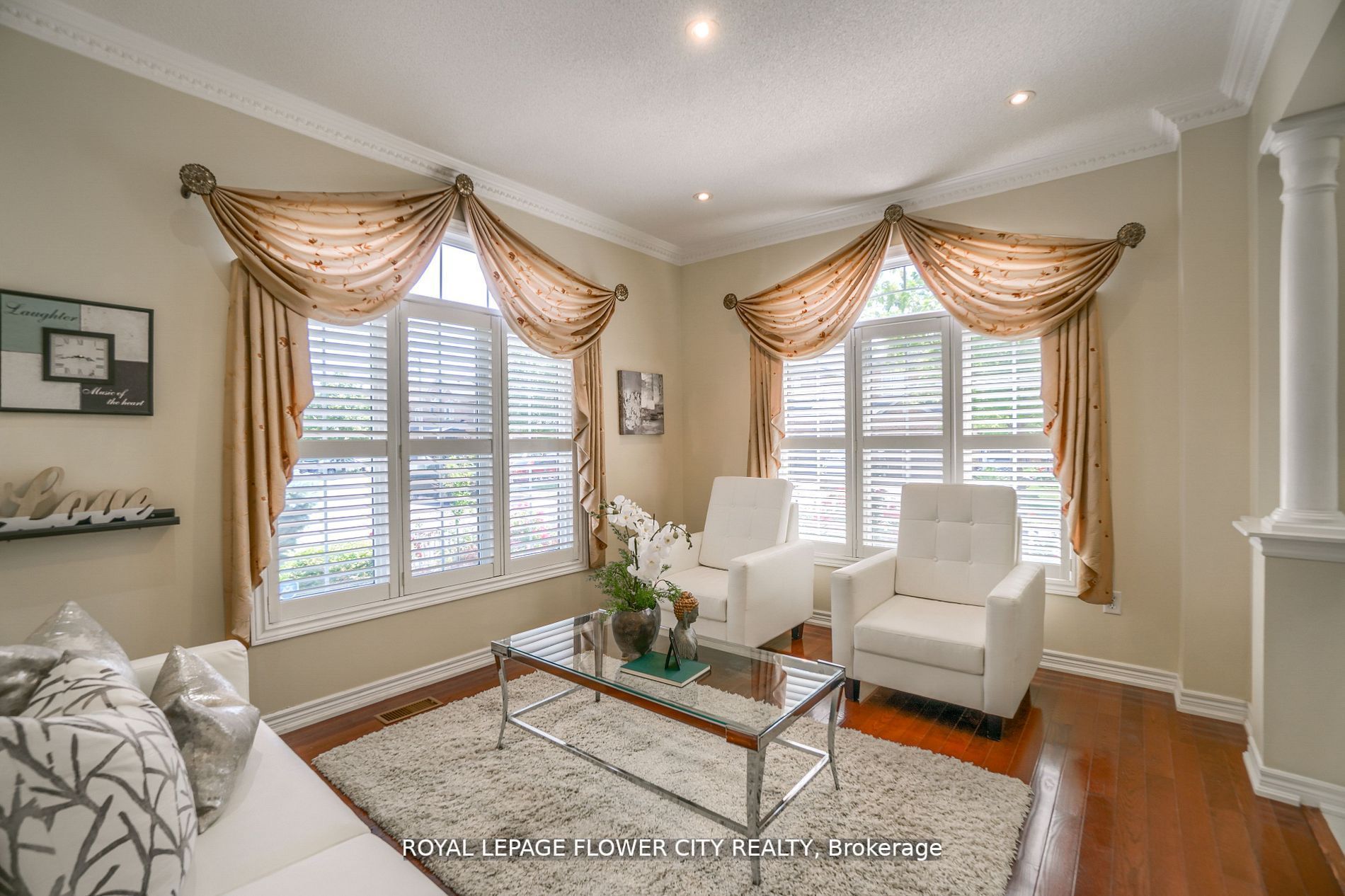 29 Long Meadow Rd