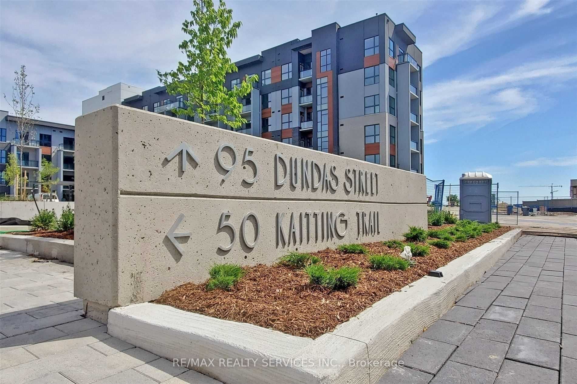 50 Kaitting Trail, #517