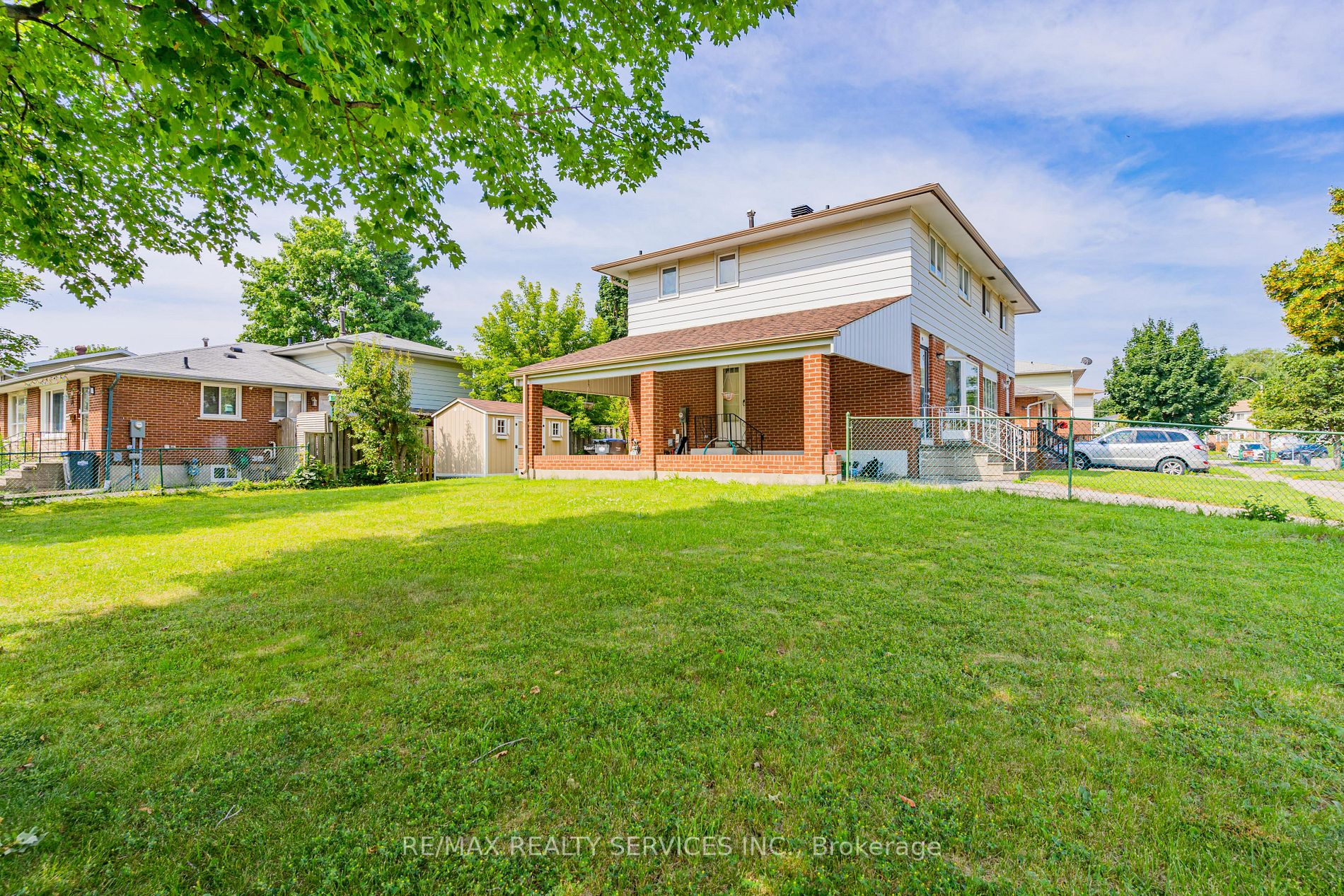 35 Lauderdale Rd