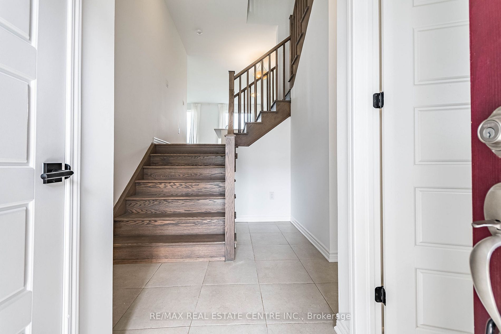 493 Gordon Krantz Ave