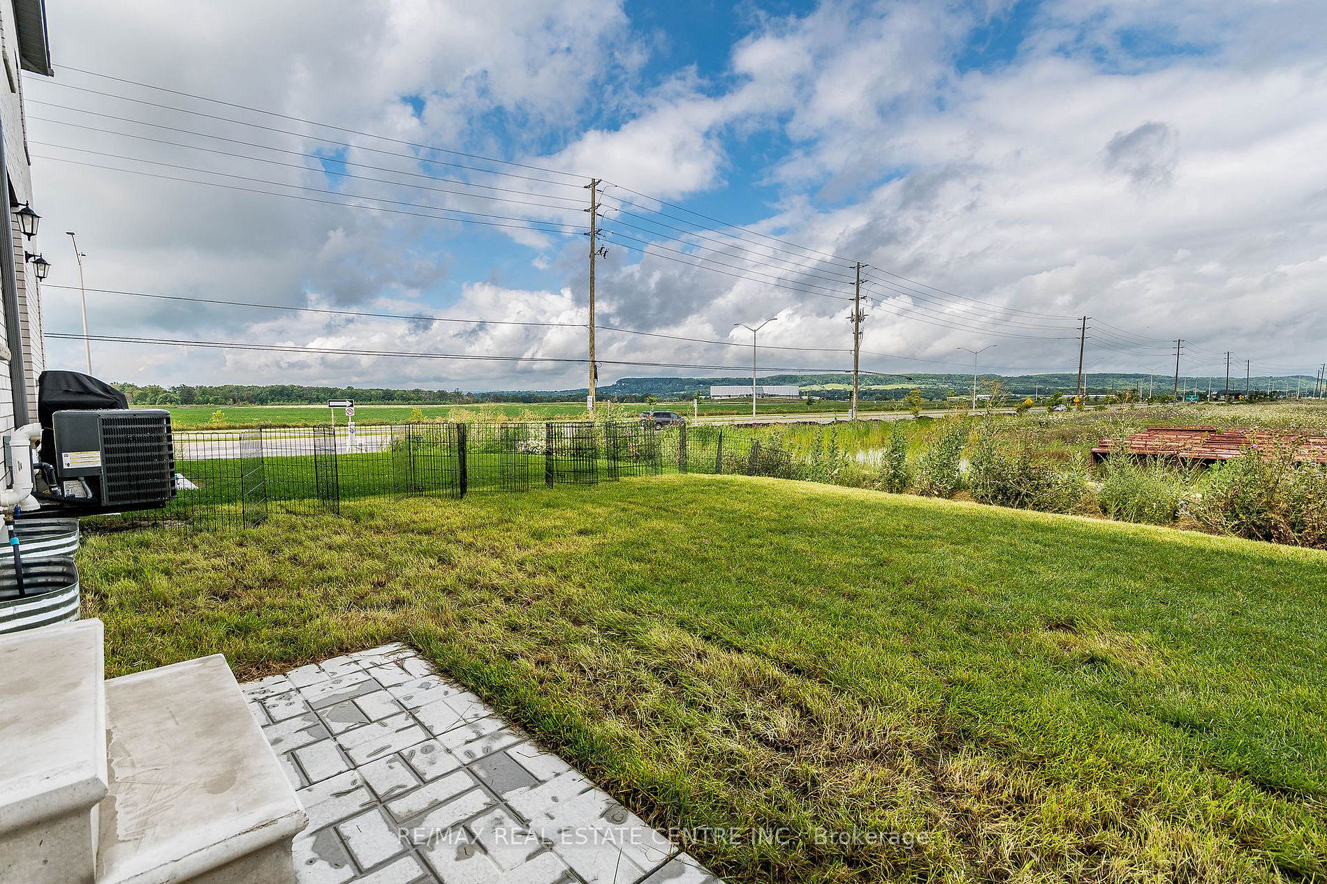 493 Gordon Krantz Ave