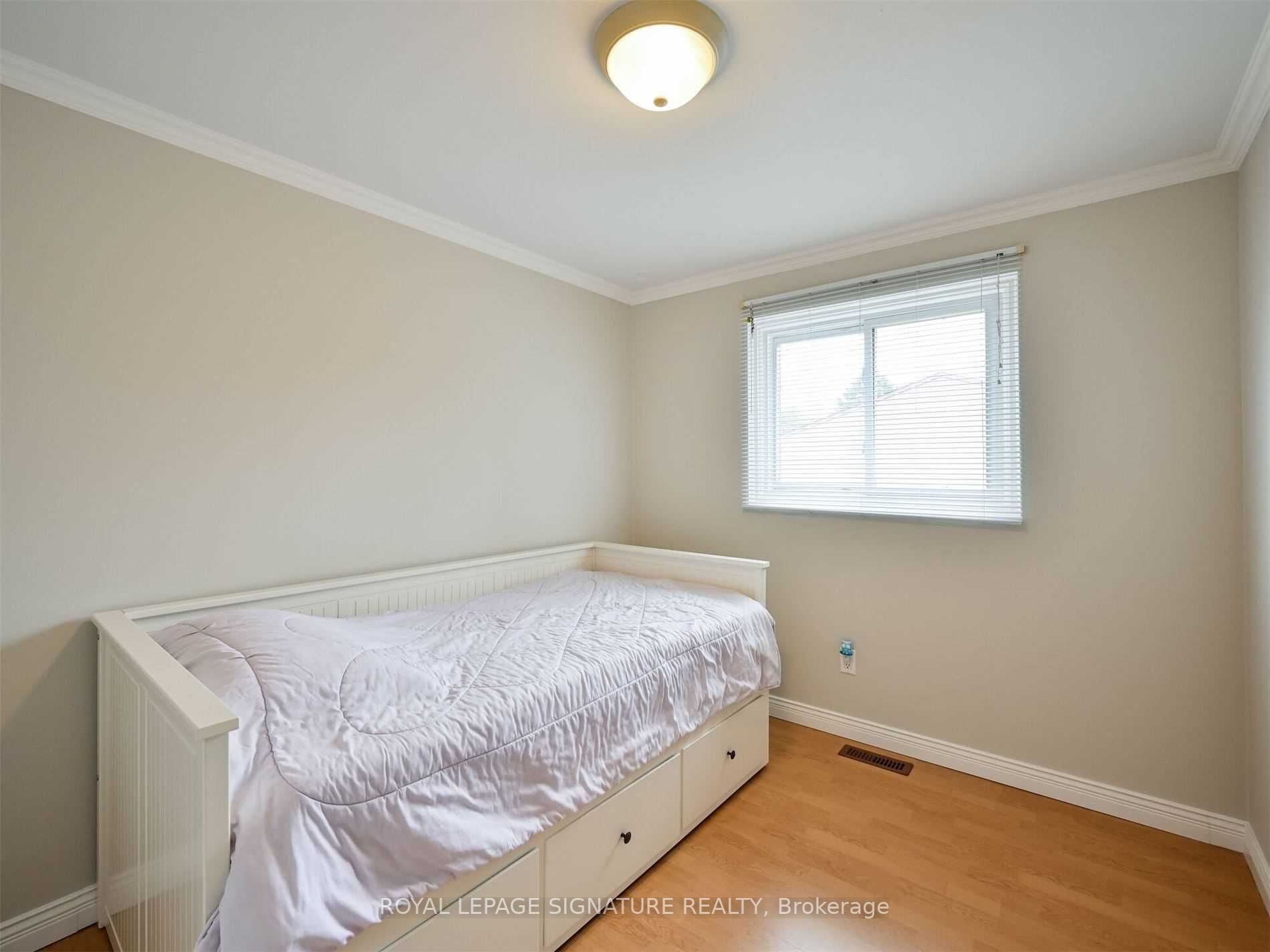 1221 Dundix Rd, #101