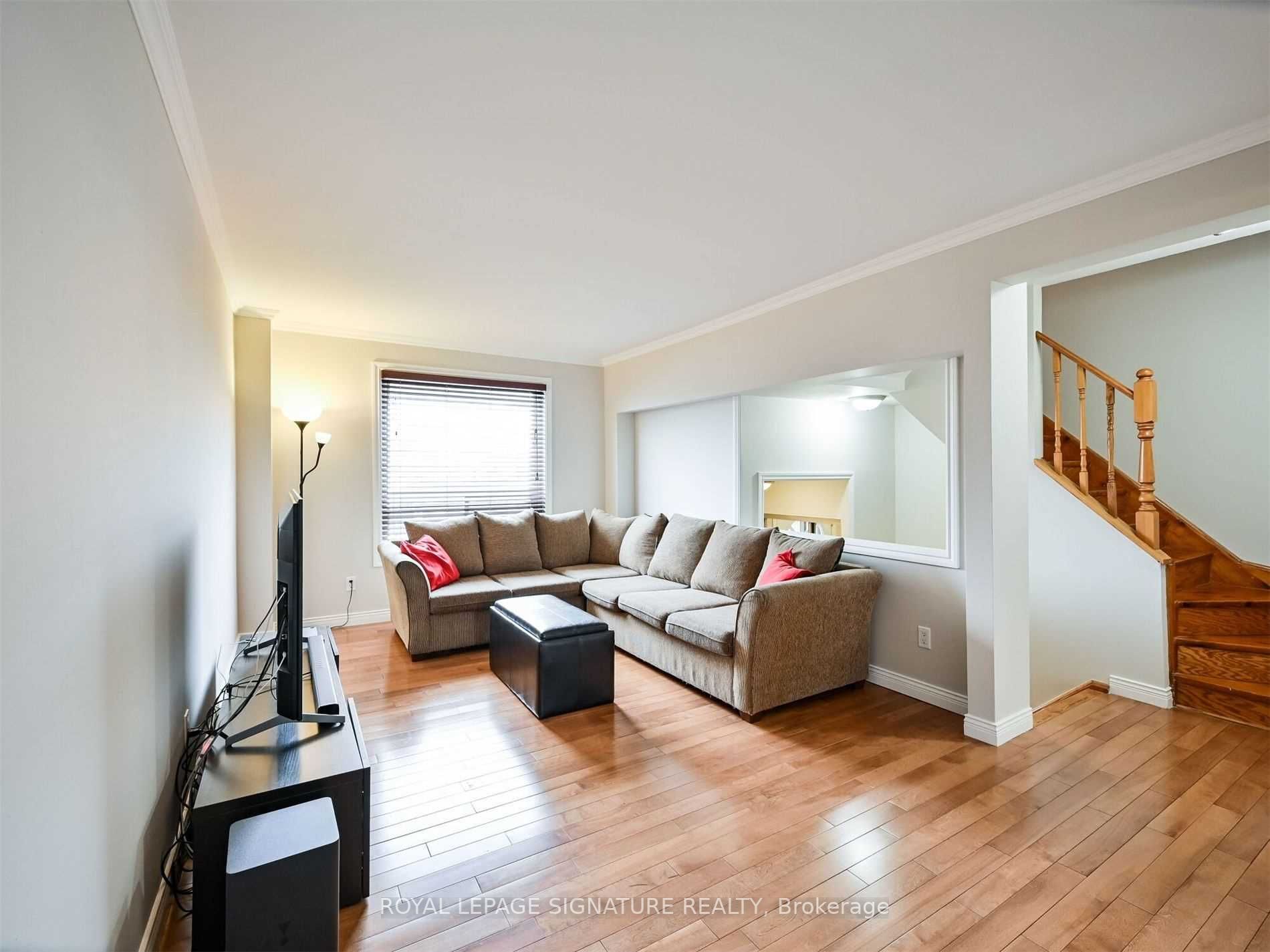 1221 Dundix Rd, #101