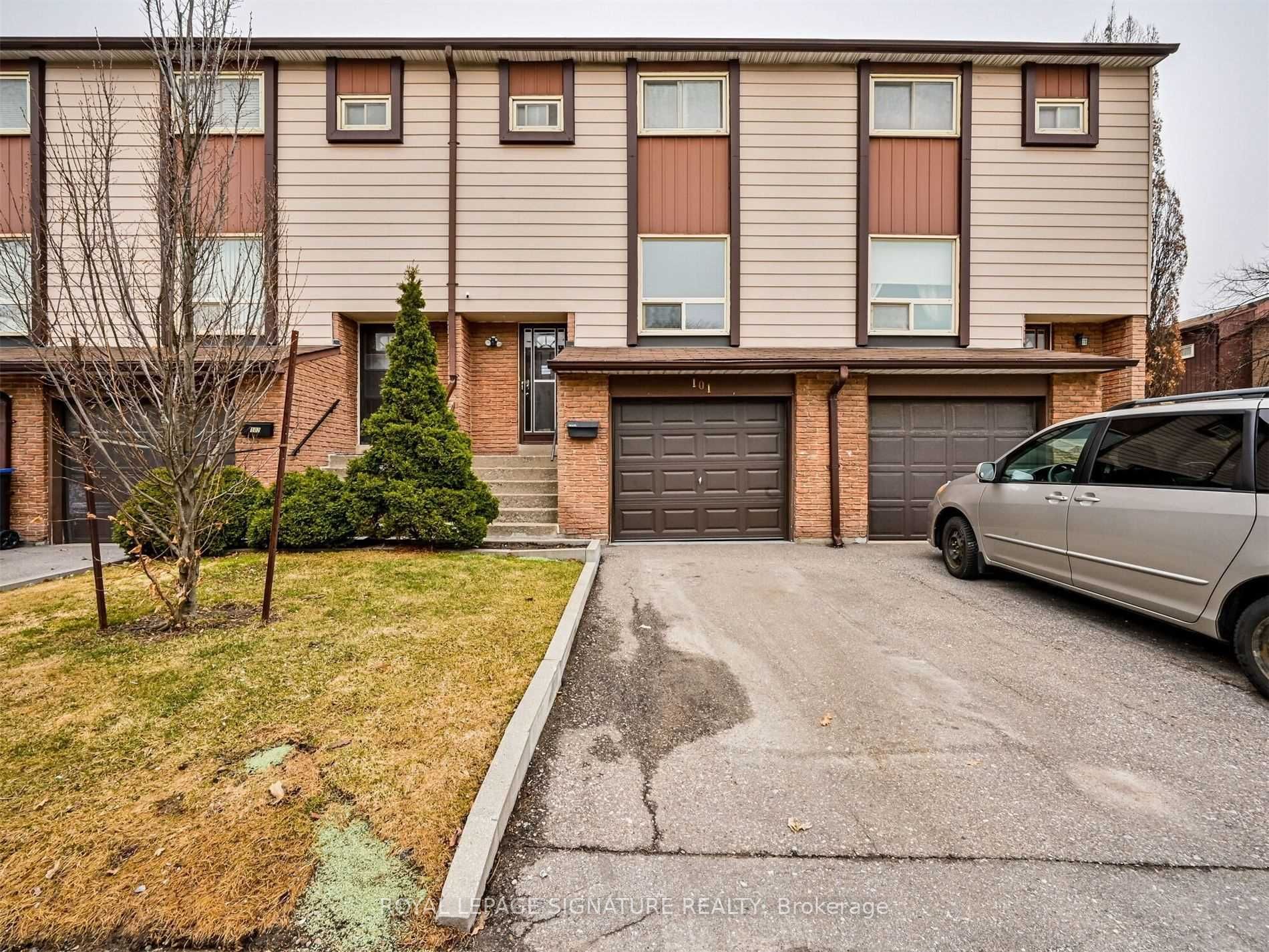 1221 Dundix Rd, #101