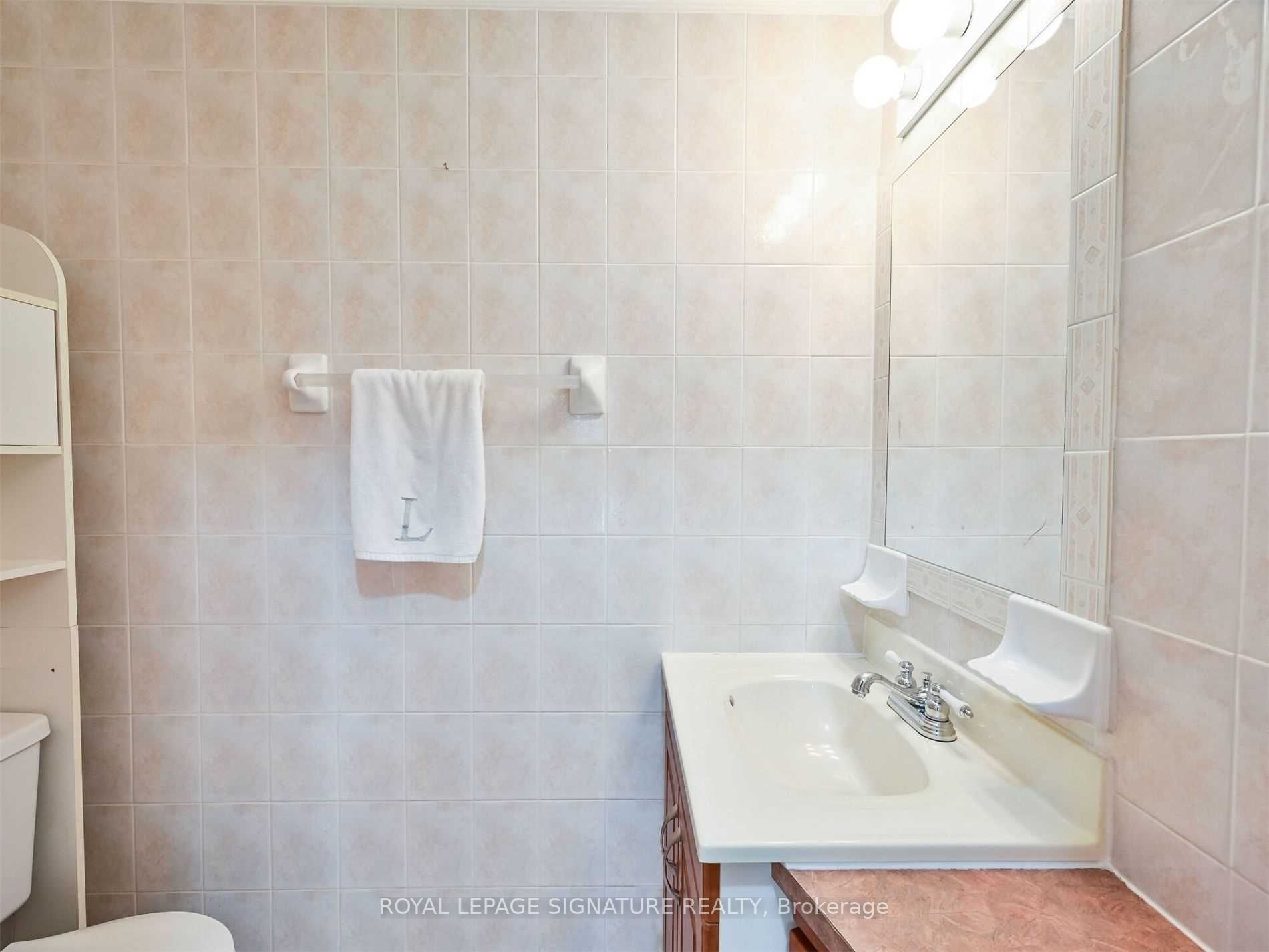 1221 Dundix Rd, #101