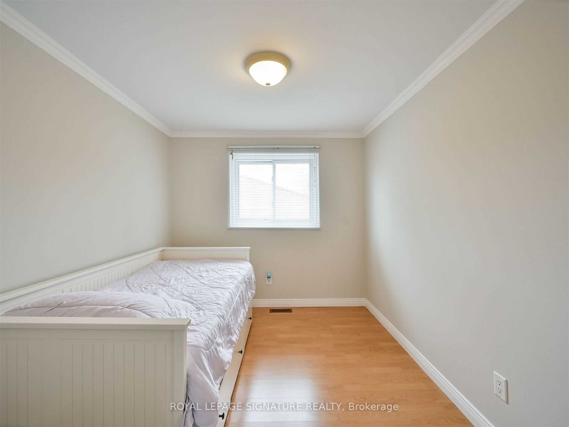 1221 Dundix Rd, #101