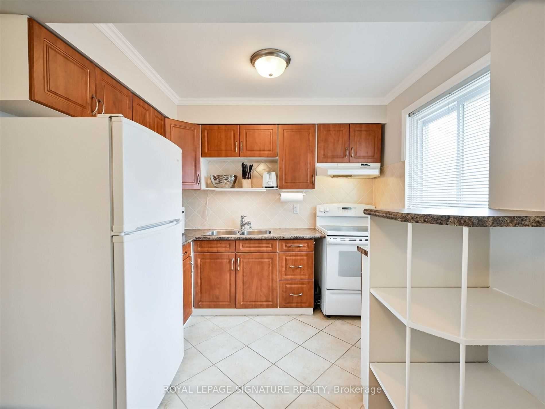 1221 Dundix Rd, #101