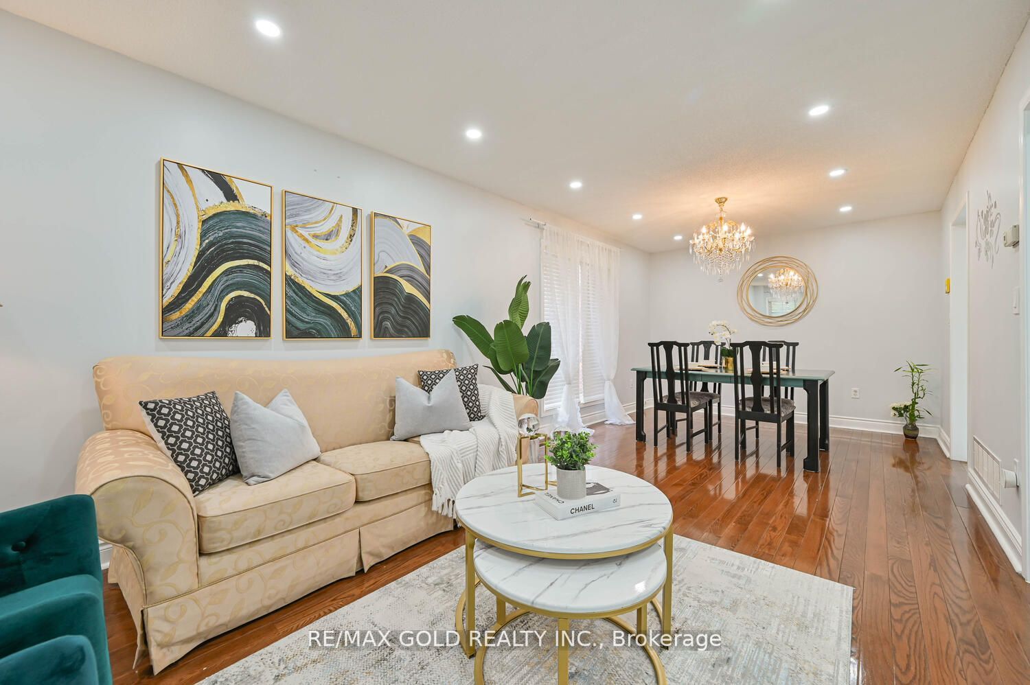 10 Narrow Valley Cres