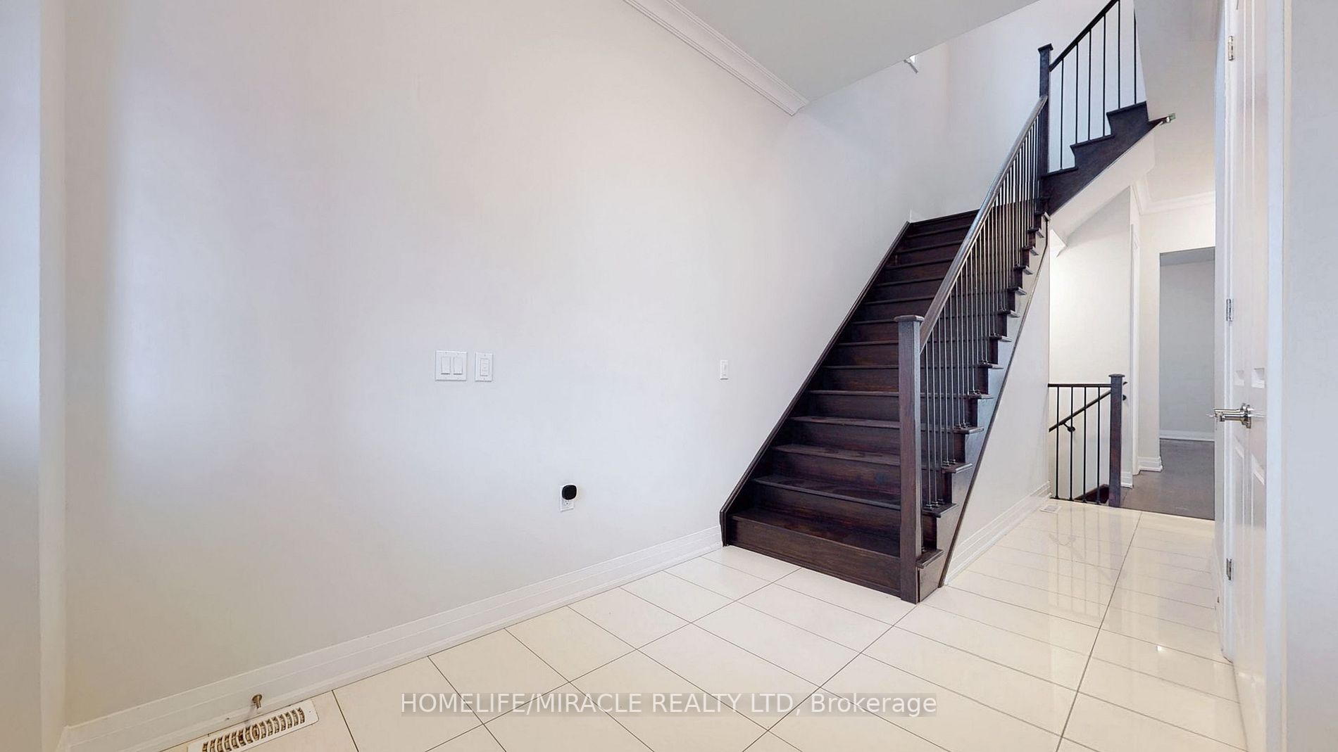 Listing W6725476 - Large Photo # 16