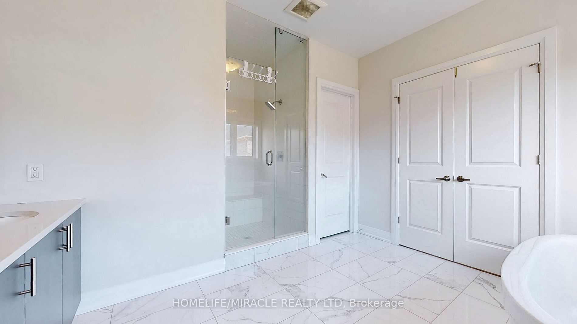 Listing W6725476 - Large Photo # 21