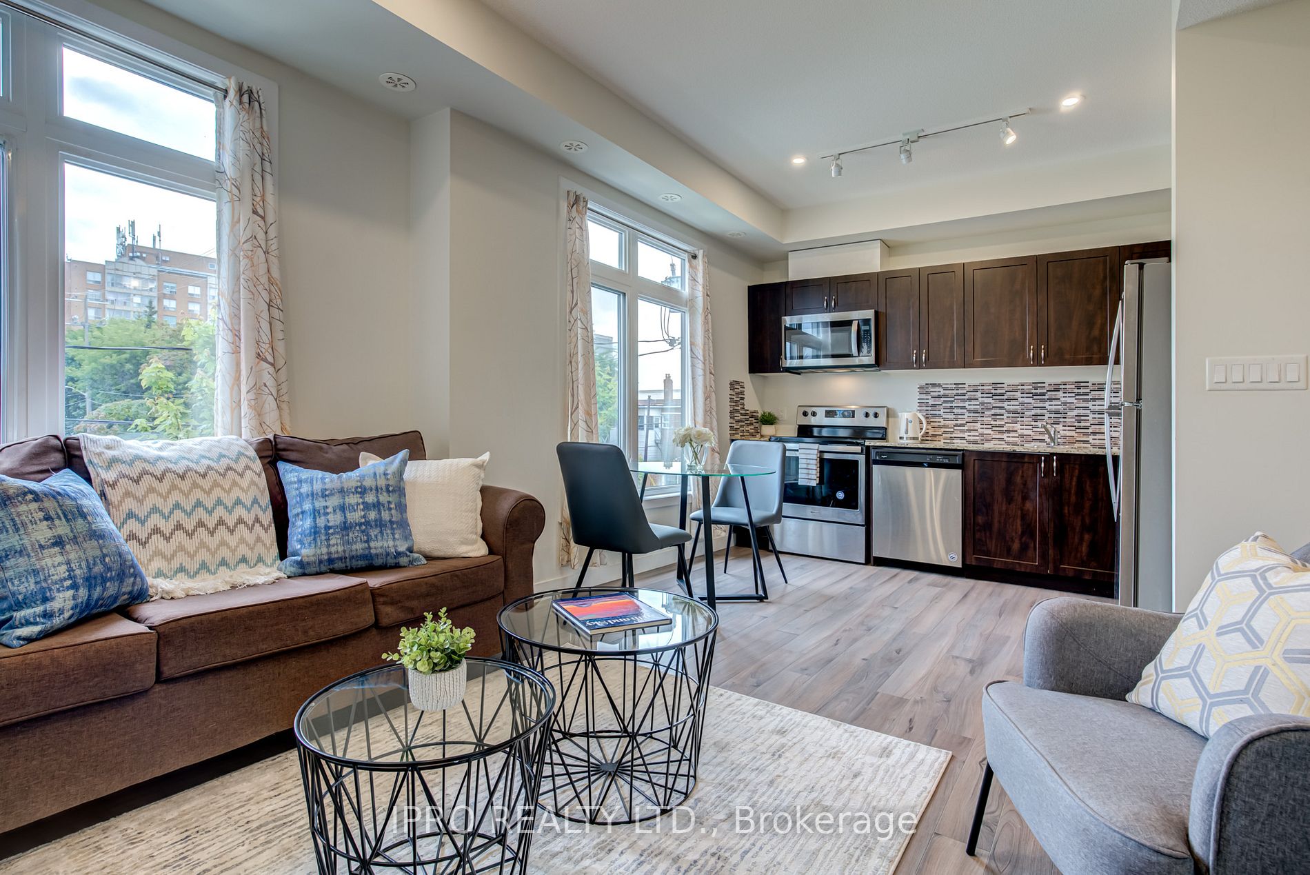 6 Bicknell Ave, #10