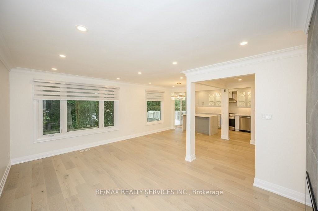 1317 Falgarwood Dr