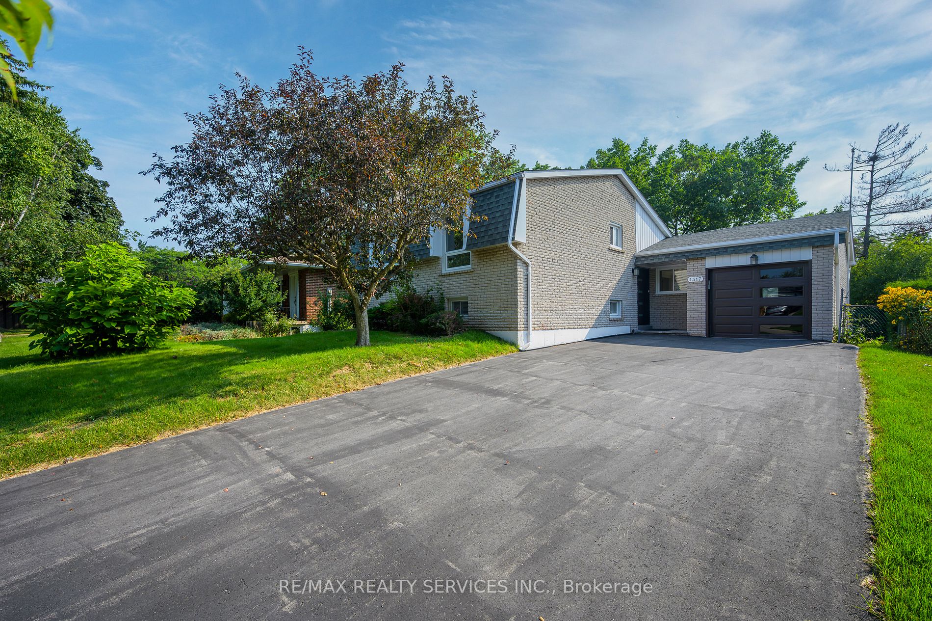 1317 Falgarwood Dr