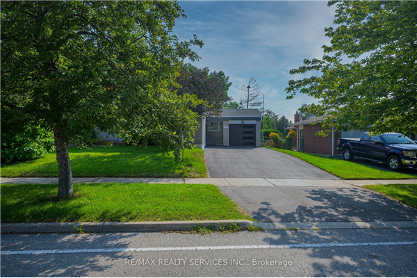 1317 Falgarwood Dr, Oakville