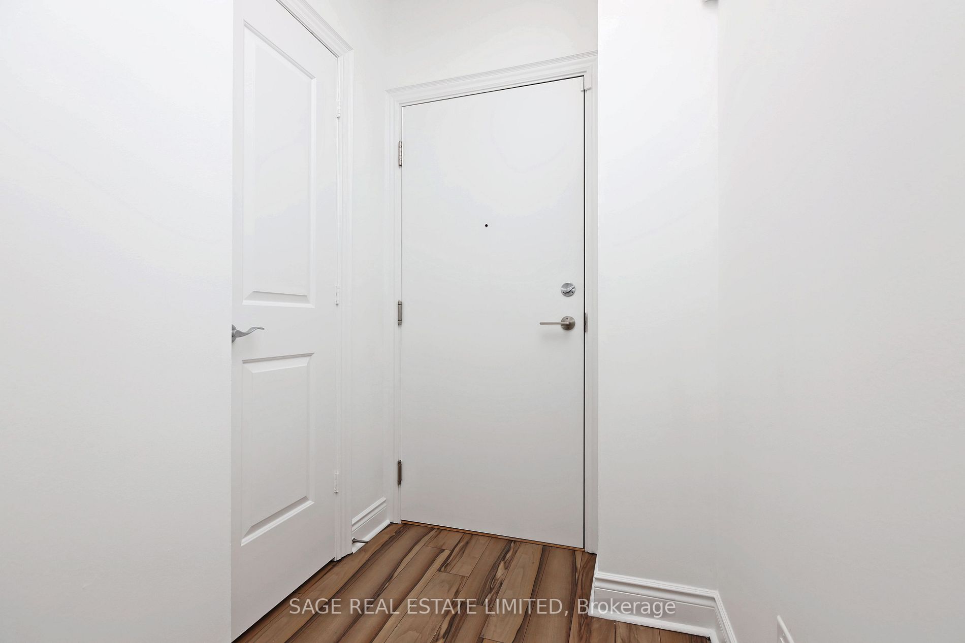 16 Brookers Lane, #409