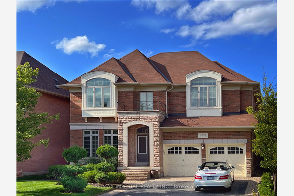 2327 Lyndhurst Dr, Oakville