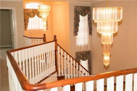 9 Whitewash Way
