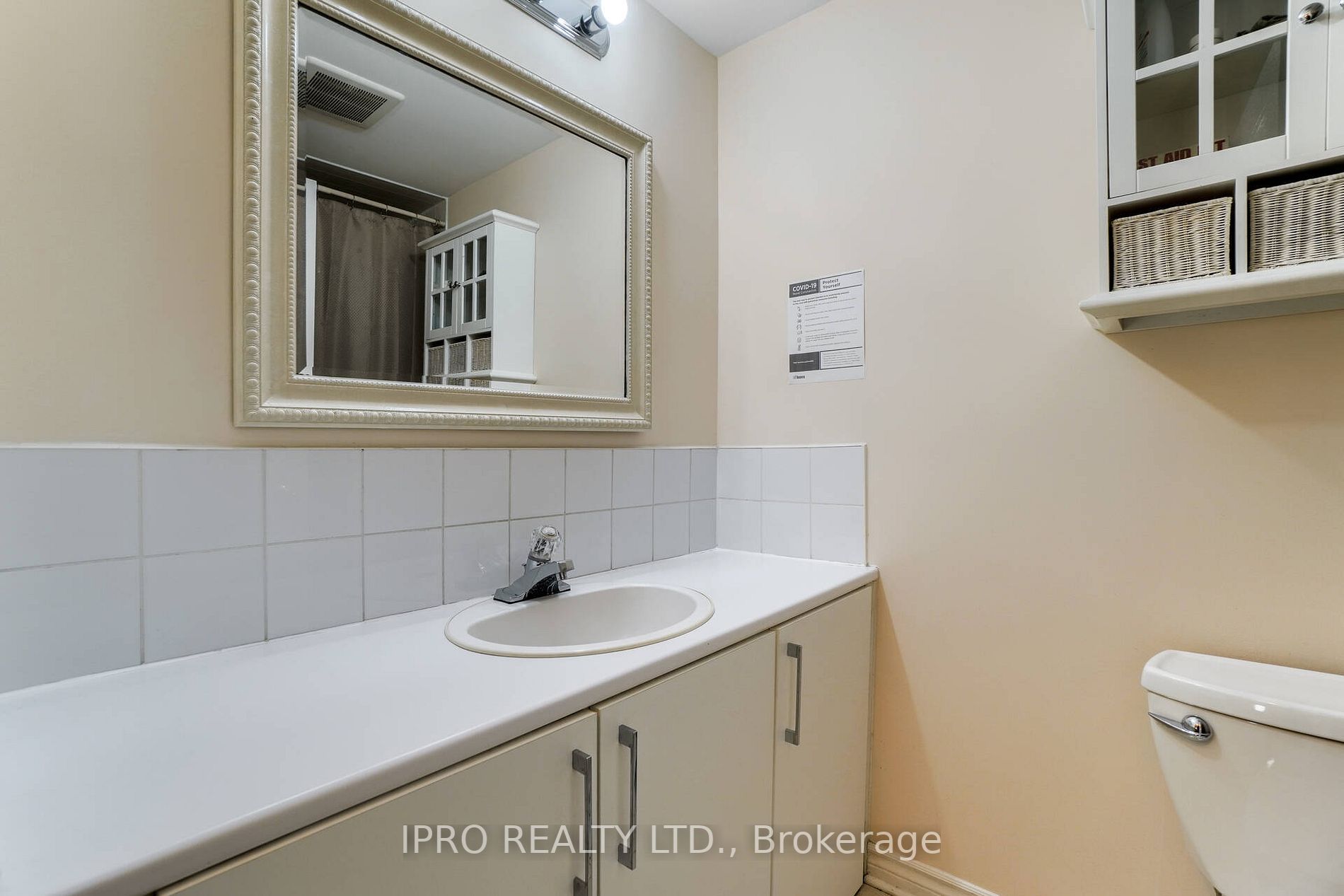 3069 Lake Shore Blvd W, #102