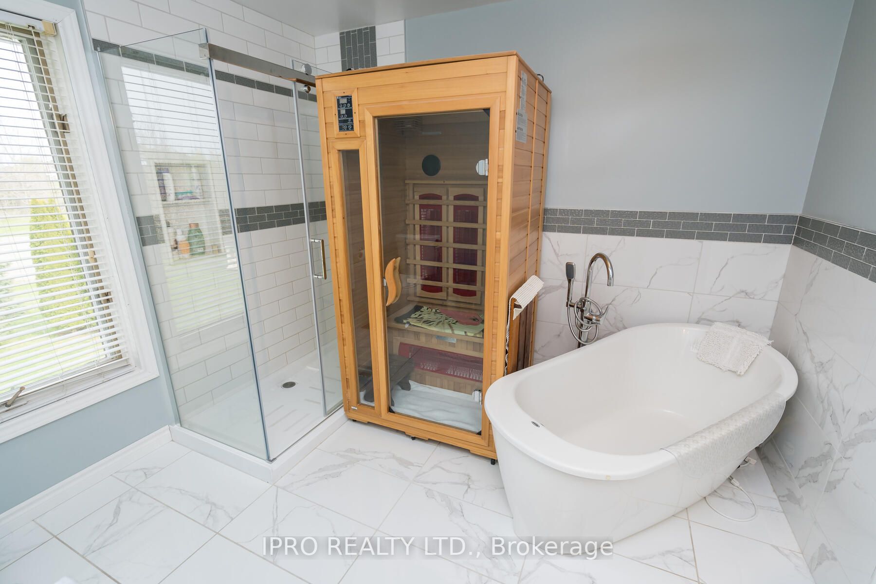 Listing W6727440 - Large Photo # 24