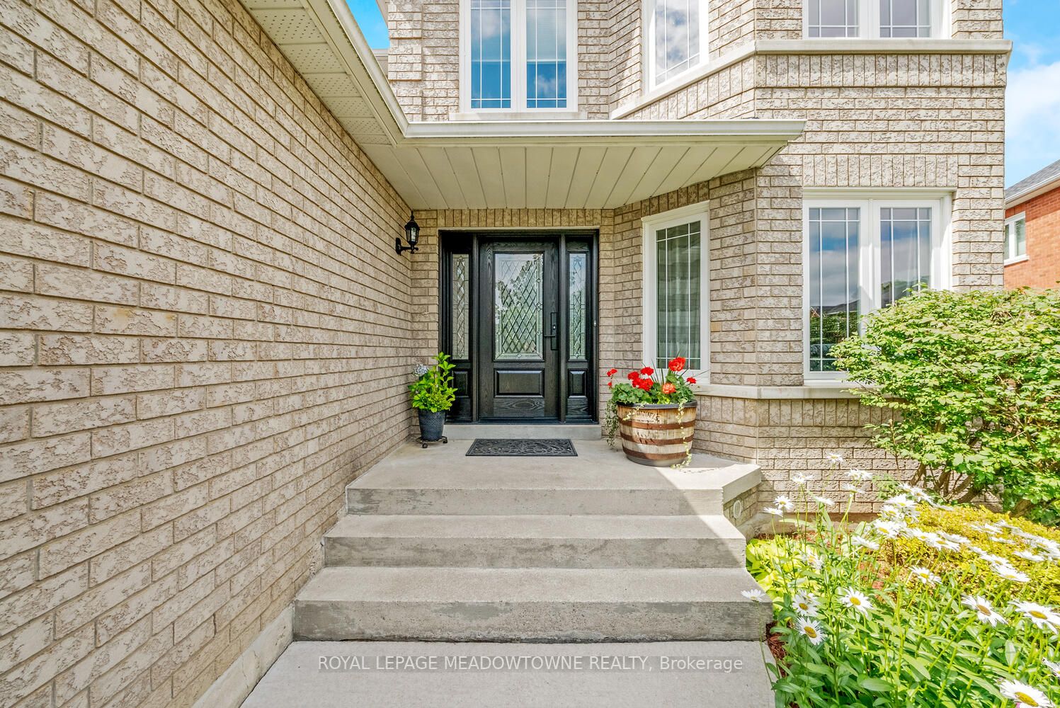 Listing W6727824 - Large Photo # 3