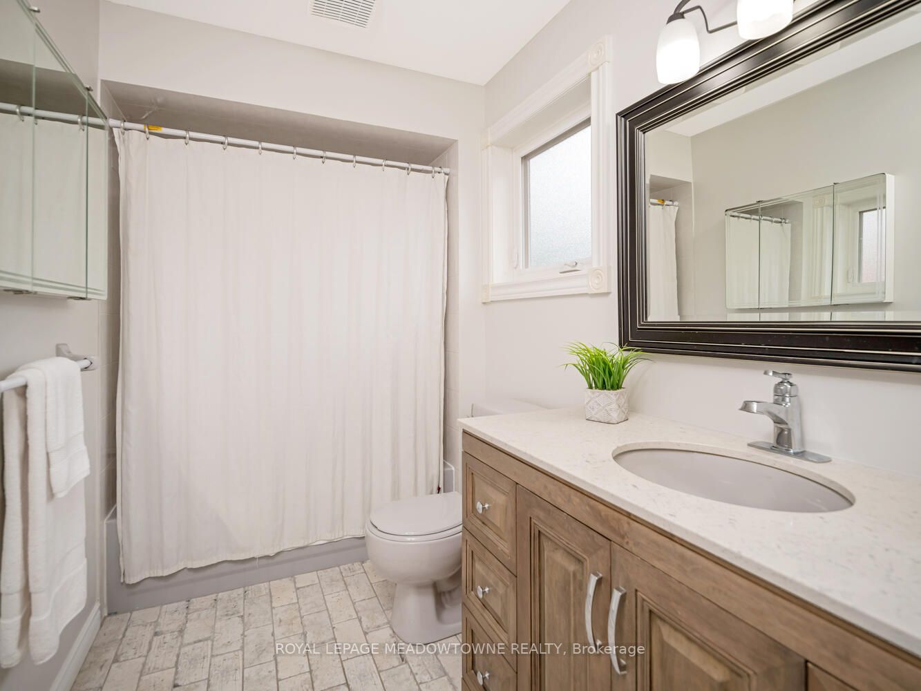 Listing W6727824 - Large Photo # 19