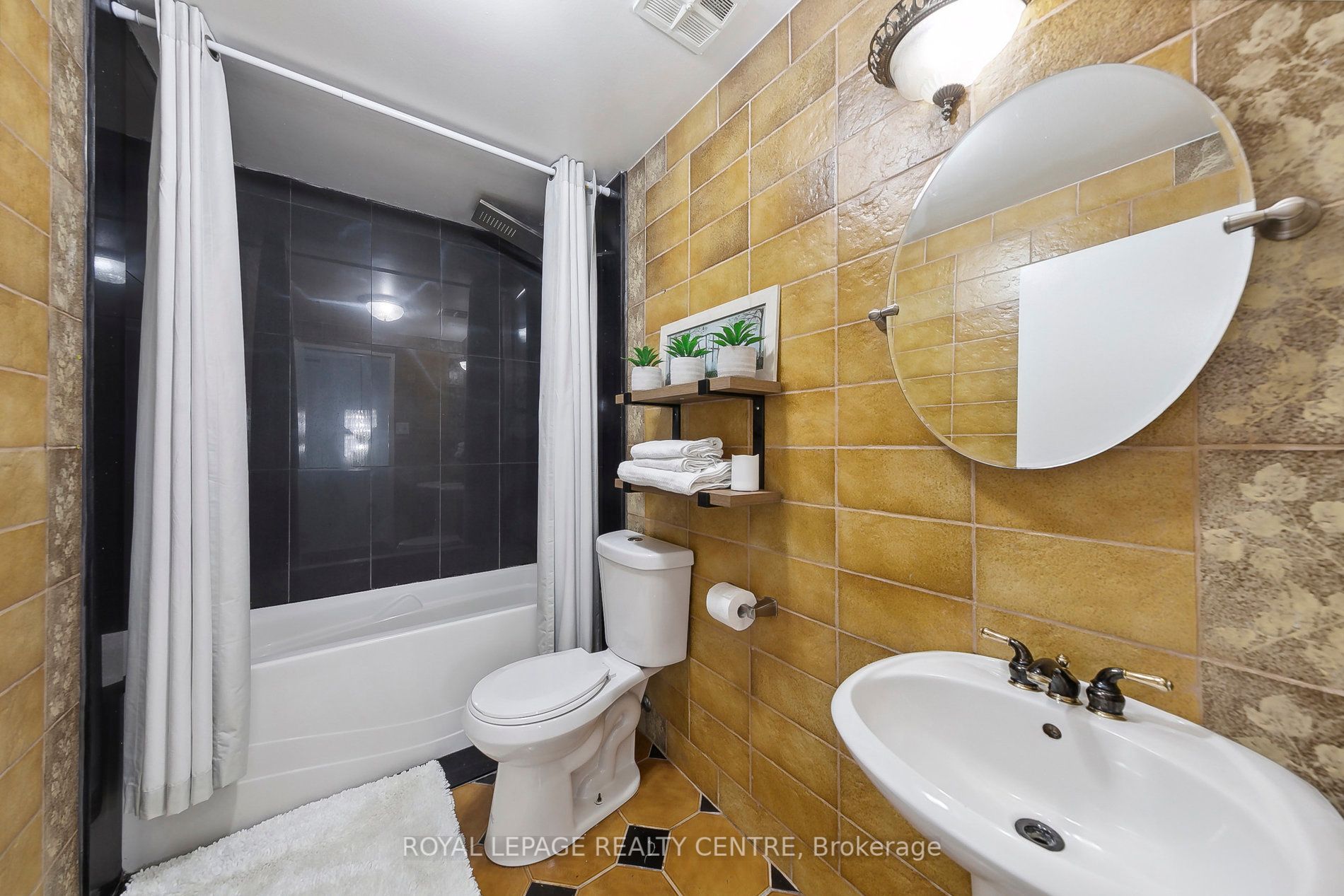 1066 Falgarwood Drive, #152