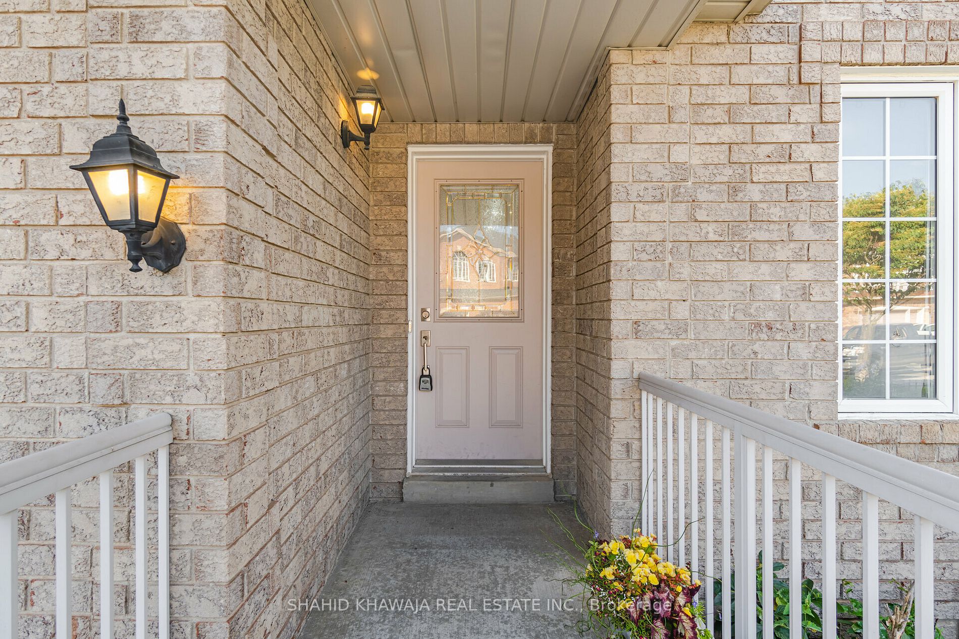 Listing W6728120 - Large Photo # 4