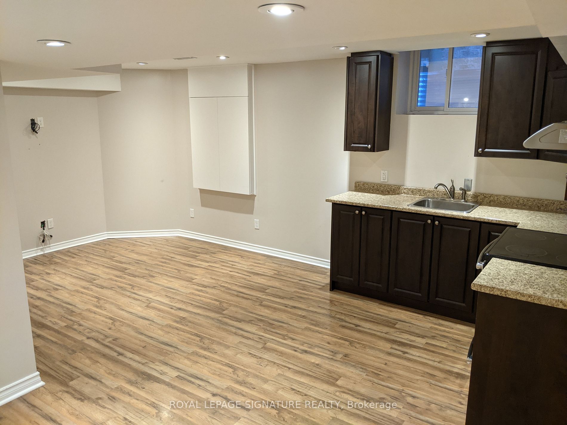 2146 Grand Oak Trail