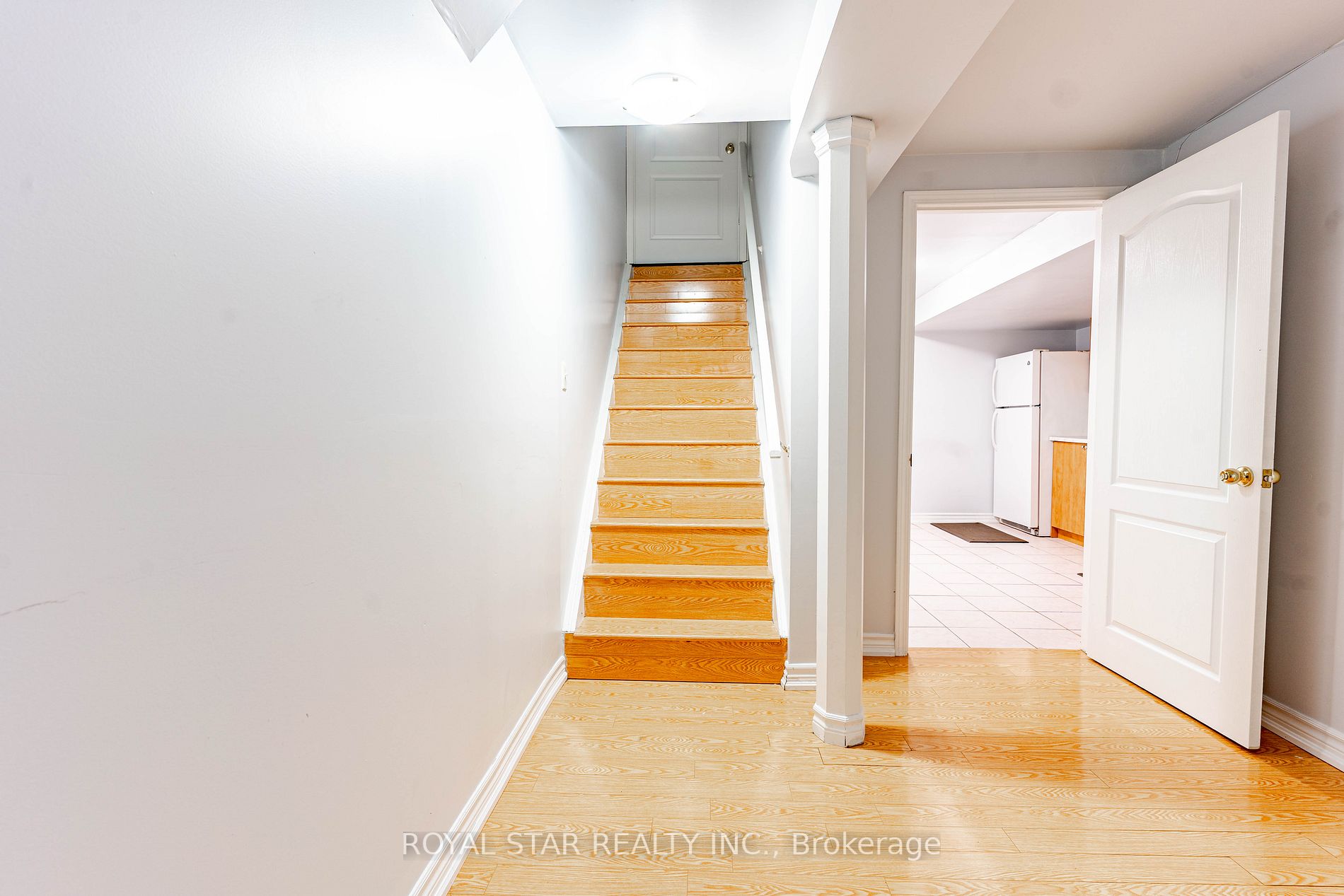 20 Junction Cres