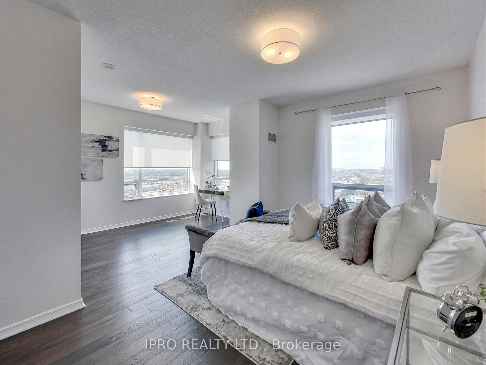 60 Heintzman St, #1613