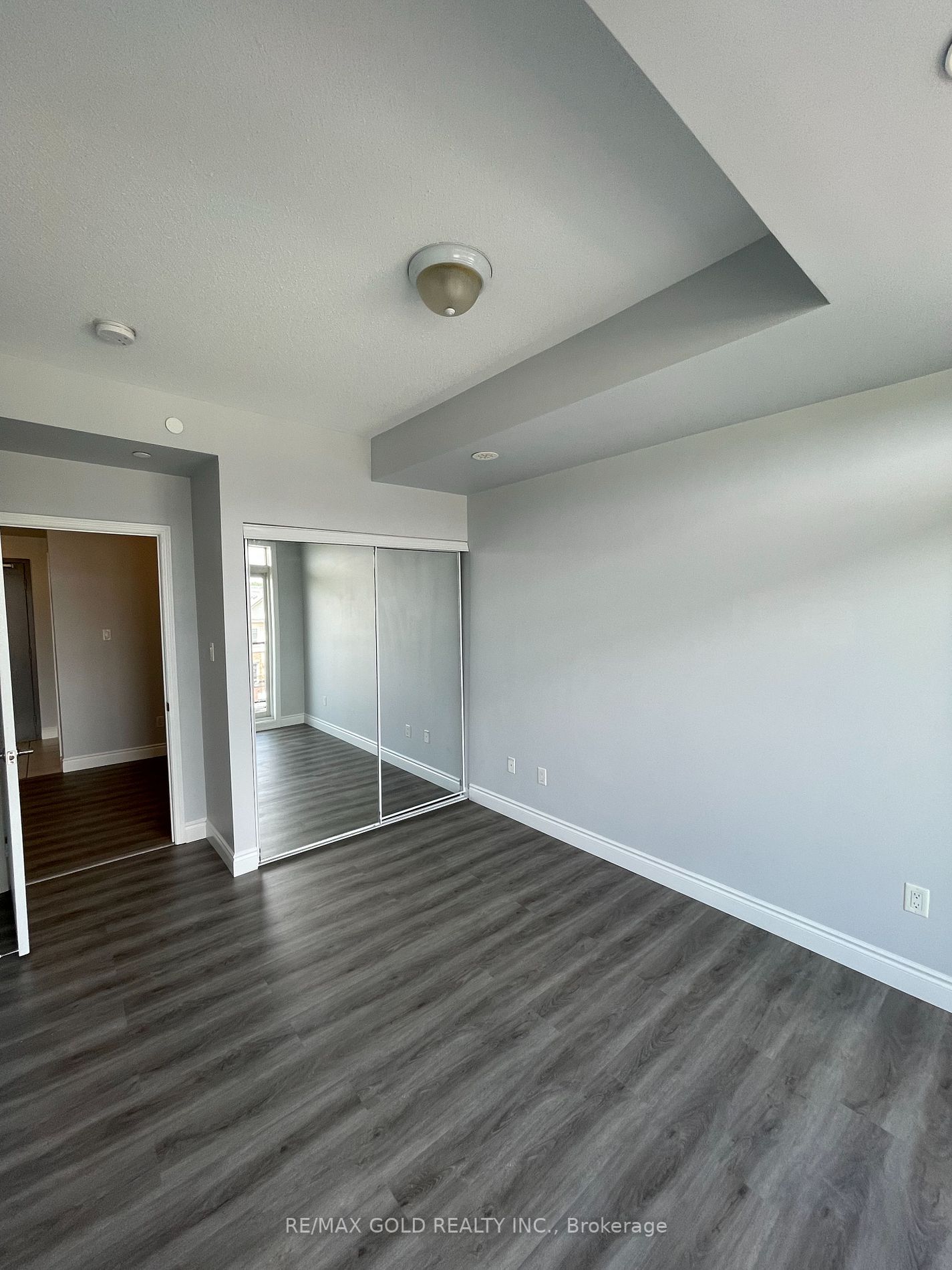 50 Sky Harbour Drive, #304