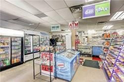 75-79 Queen St W