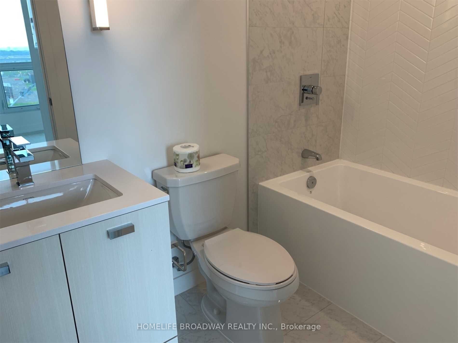 10 De Boers Dr, #1302
