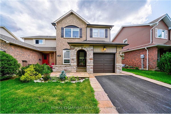 206 Harvest Dr N, Milton