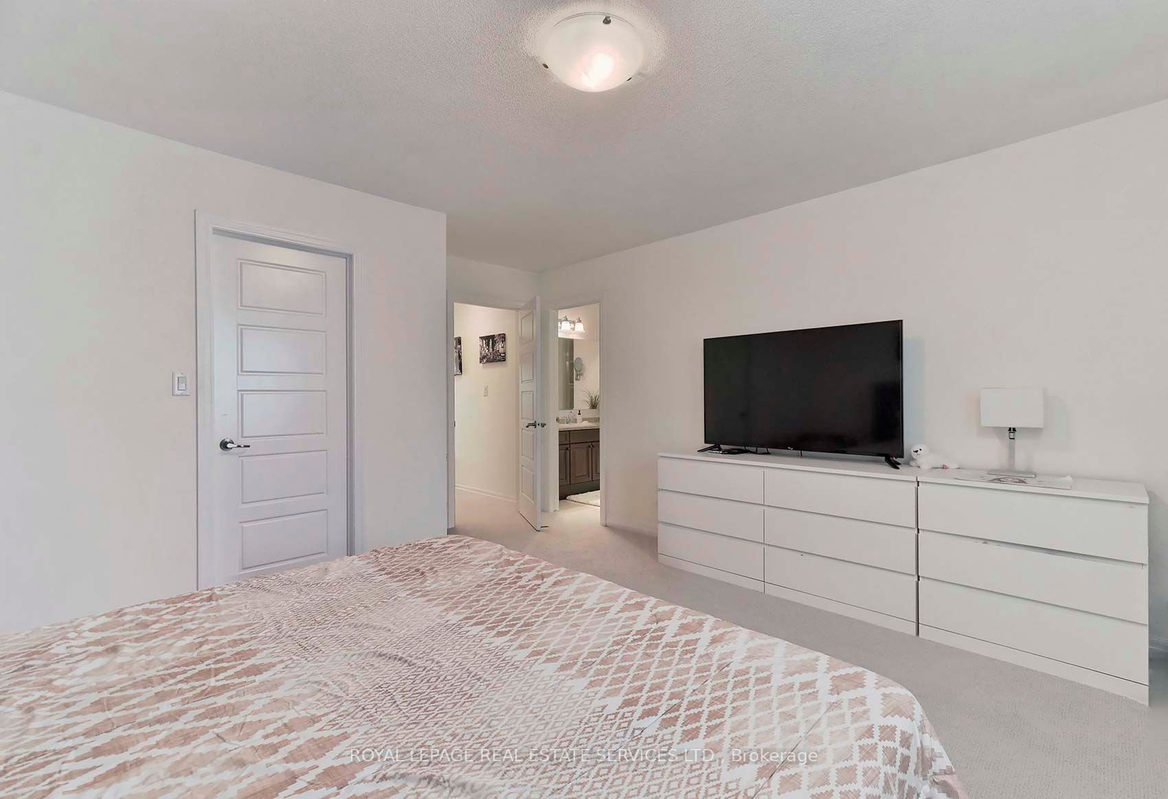 171 Cherryhurst Road