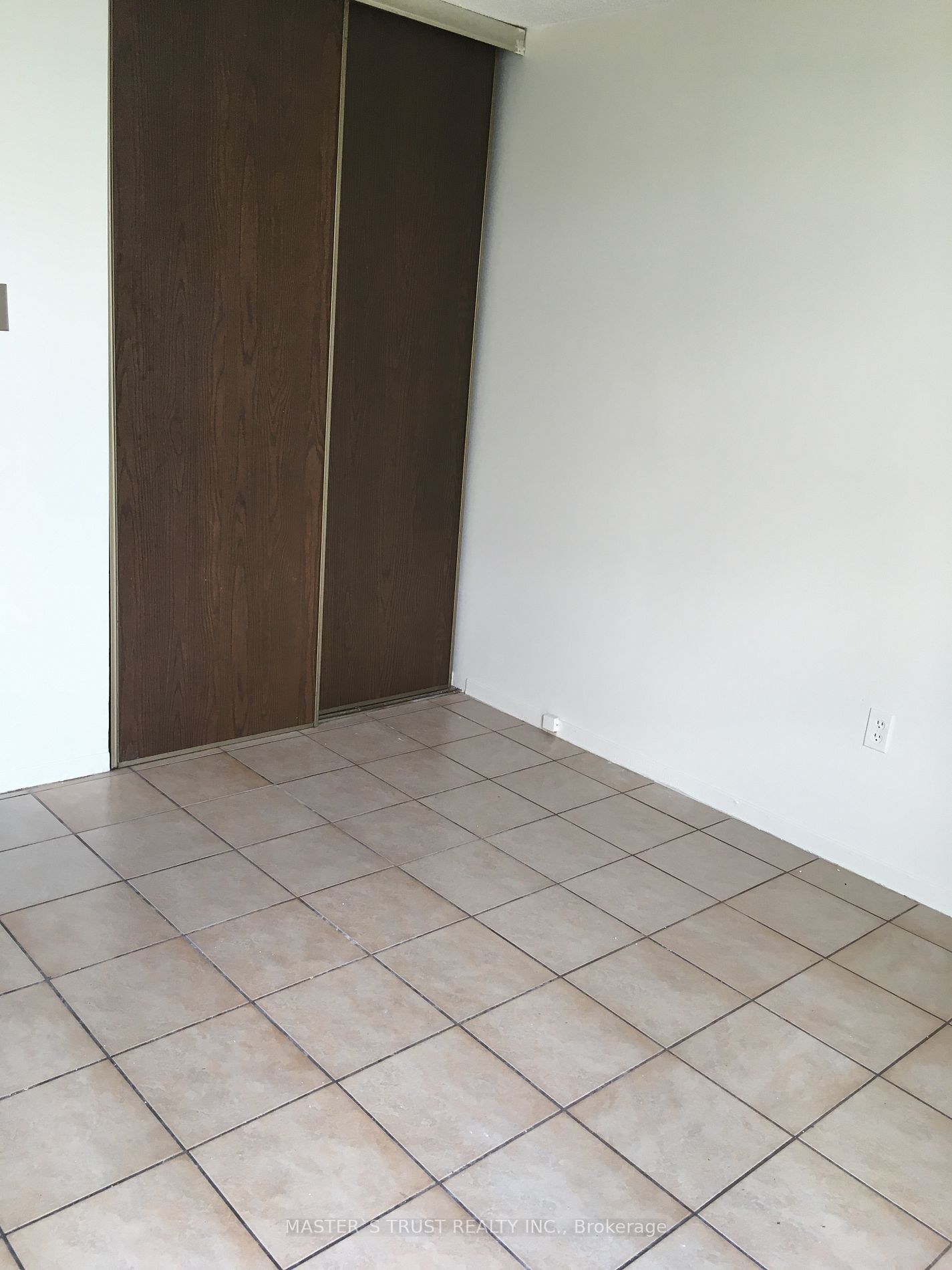 Listing W6730006 - Large Photo # 11