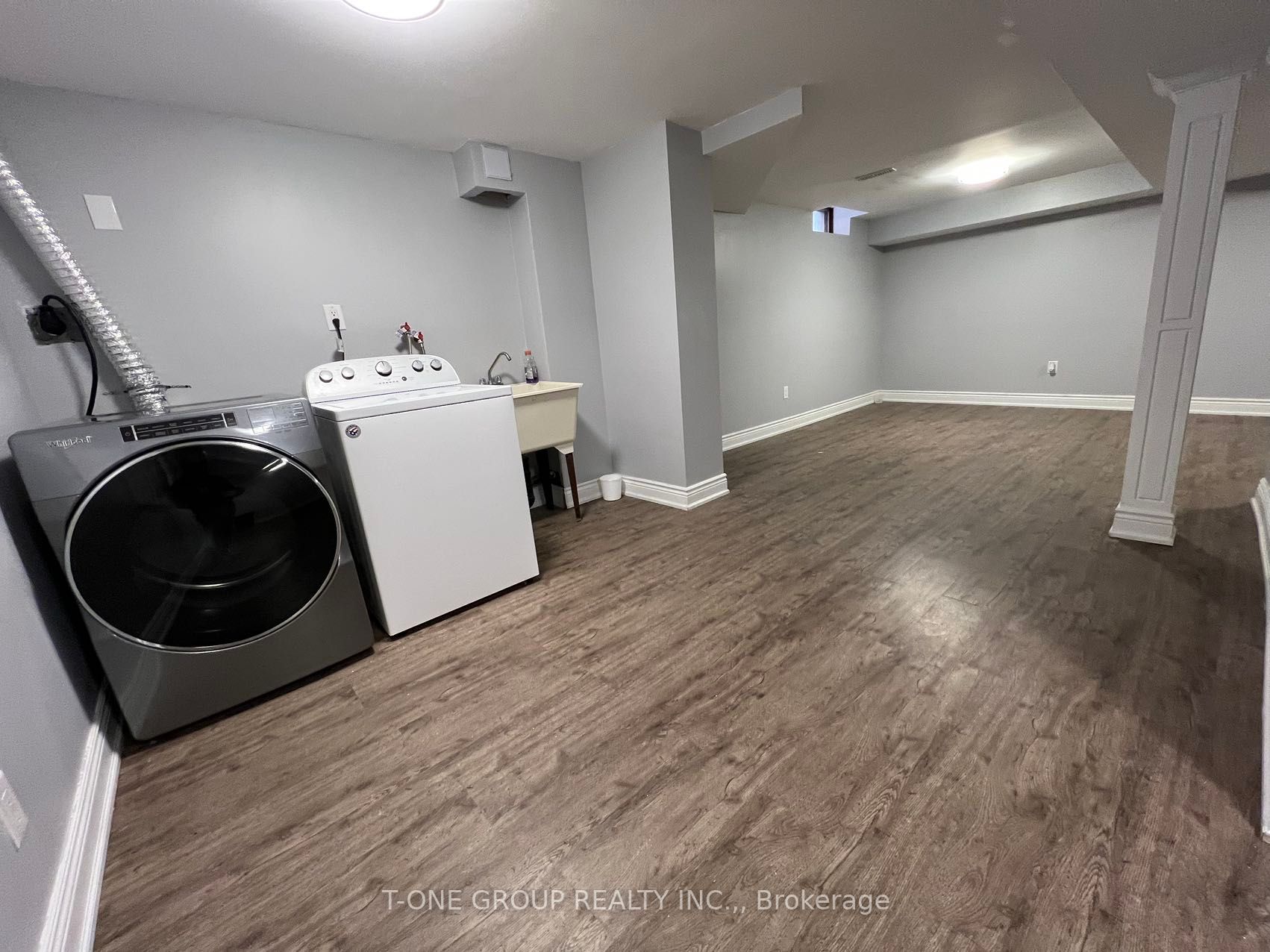 63 Stillwater Cres