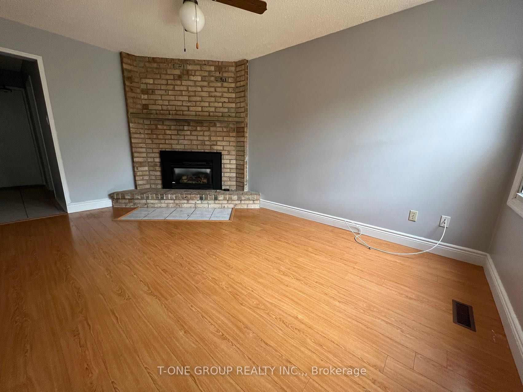 63 Stillwater Cres