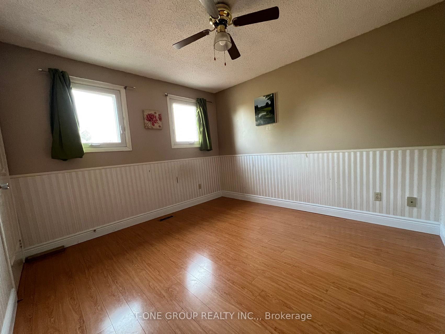 63 Stillwater Cres