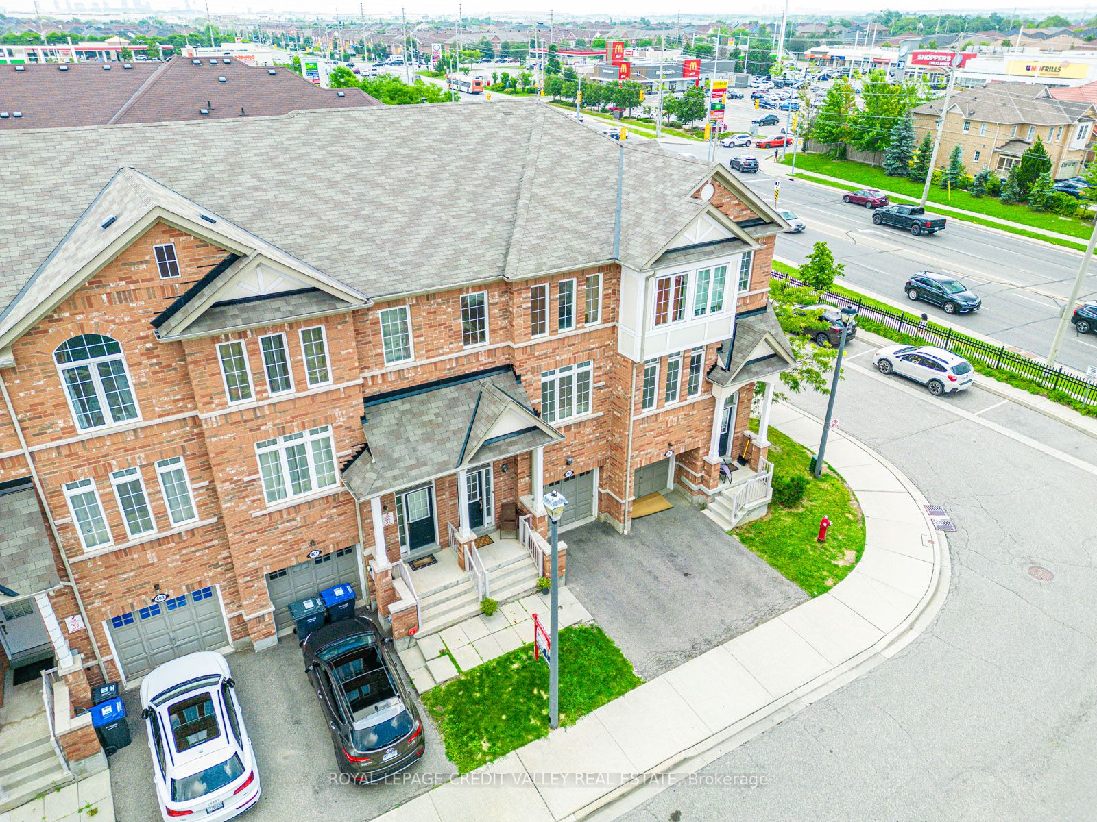 399 Aspendale Cres