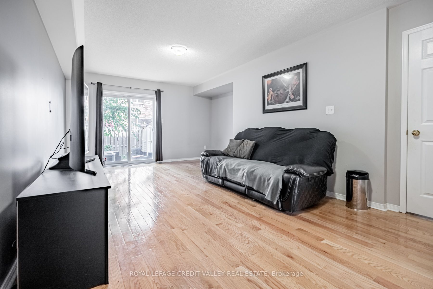 399 Aspendale Cres