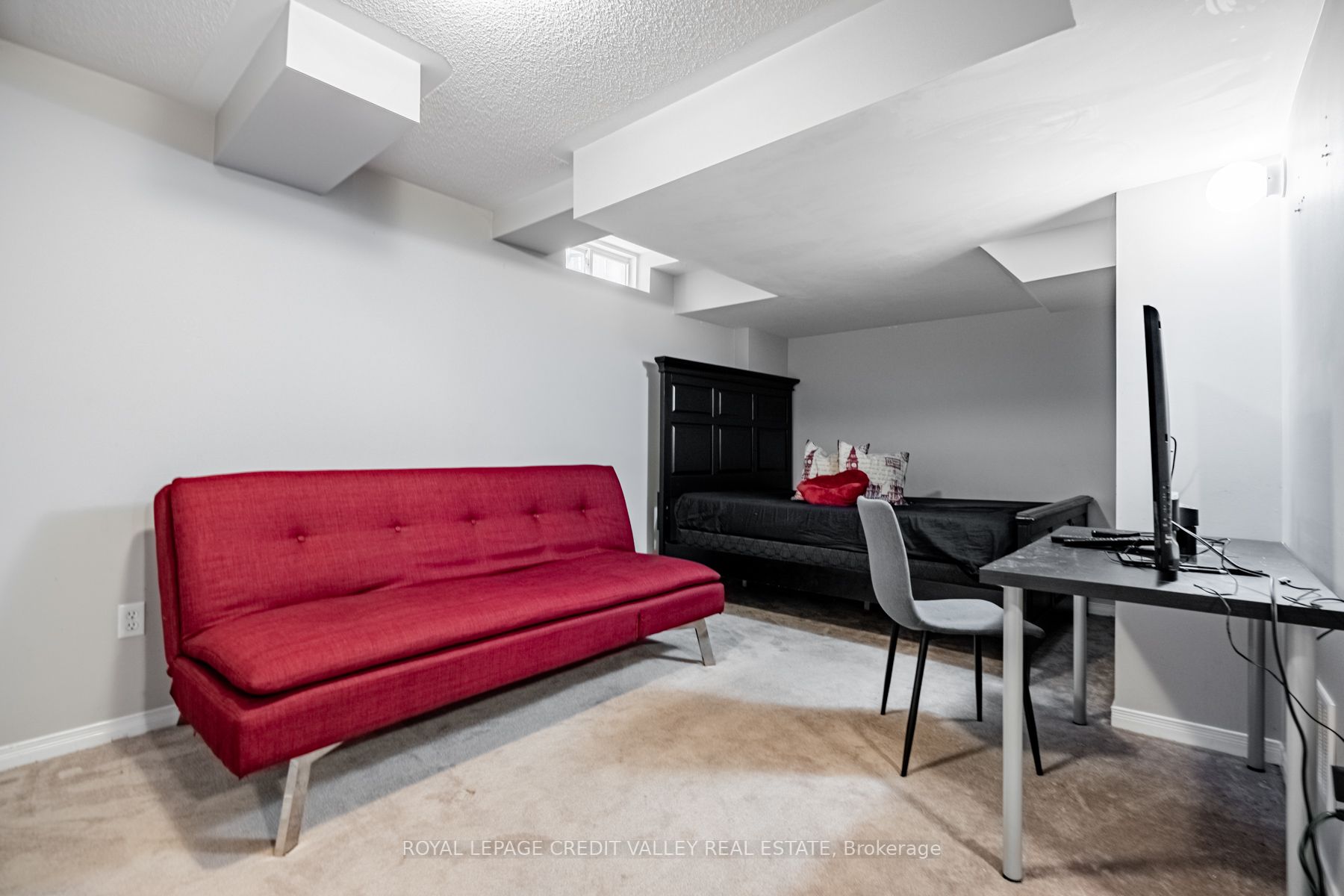399 Aspendale Cres
