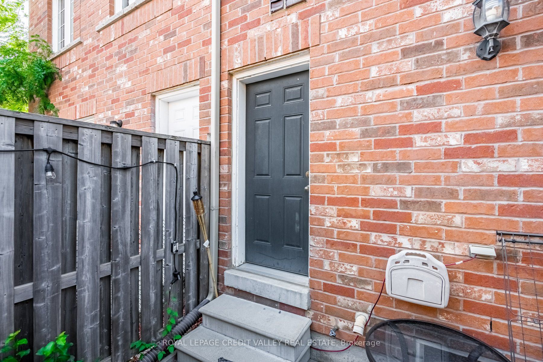 399 Aspendale Cres